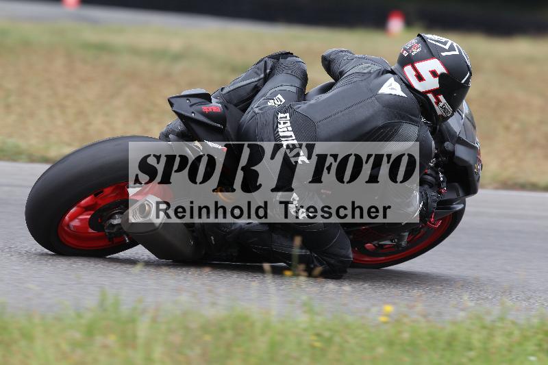 /Archiv-2022/46 29.07.2022 Speer Racing ADR/Gruppe rot/backside